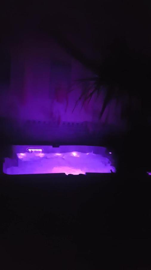 La Maison De L Artiste - Chambres D'Hotes A Verdun - Avec Jacuzzi Exterior photo